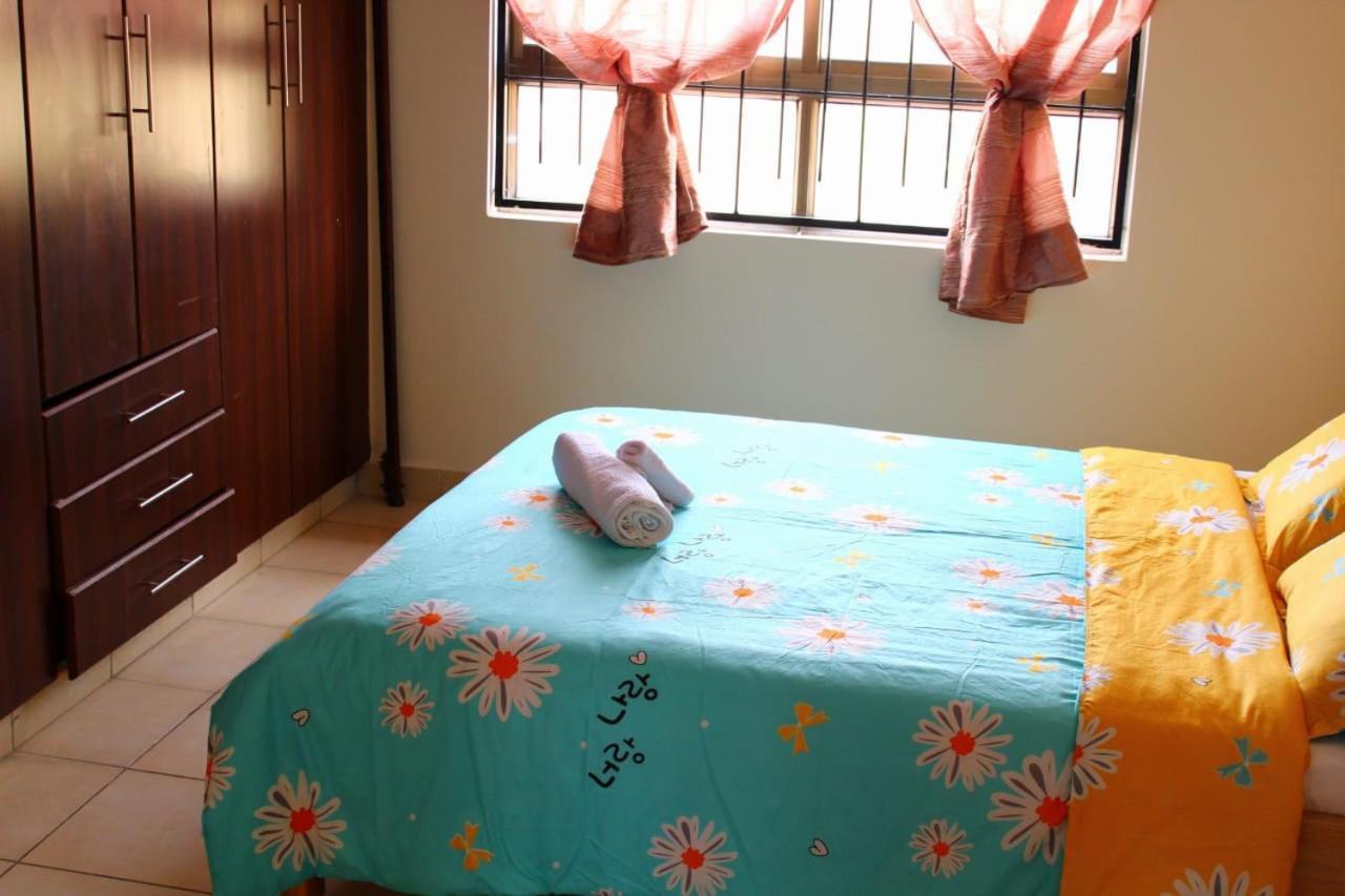 Furnished Apartments Near Jkia ナイロビ エクステリア 写真